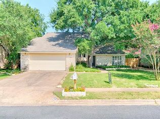 6208 Sun Vista Dr, Austin, TX 78749