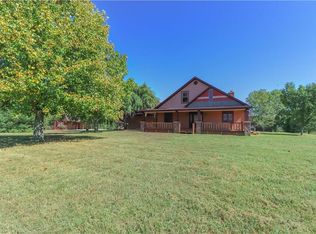 15617 S Smart Rd, Pleasant Hill, MO 64080