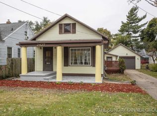 2427 Taft Ave SW, Wyoming, MI 49519