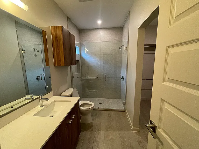 3417 Duke Ave #4 — Photo 8