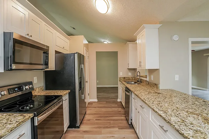 4140 Spring Way Cir — Photo 8