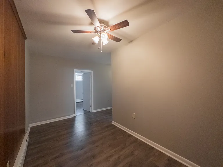 1 Bedroom Apartment - School House 1 Bedroom Apartment - School House