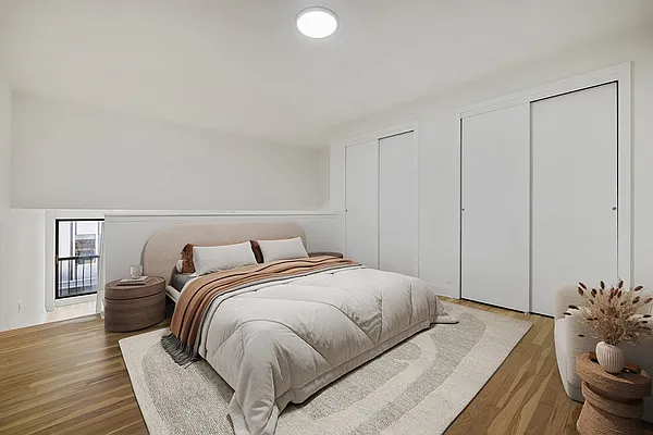 Rented by MNS | media 9