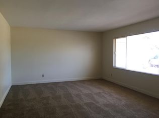 213 N V St, Lompoc, CA 93436