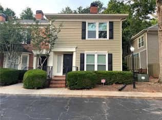 25 Mount Vernon Cir, Sandy Springs, GA 30338