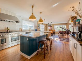 7169B Main St, Manchester Center, VT 05255