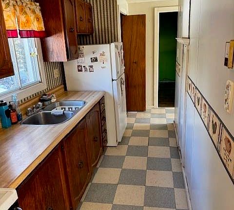 3rd image of 167 Bolivar Rd