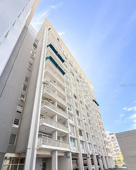 Miramar Towers 721 Hernandez St. #A-7