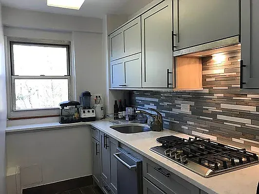 Rented by Corcoran | media 5