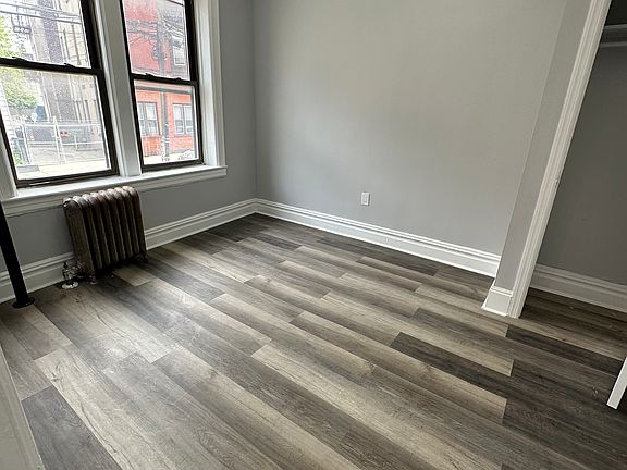 2nd image of 319 Summit Ave #5A