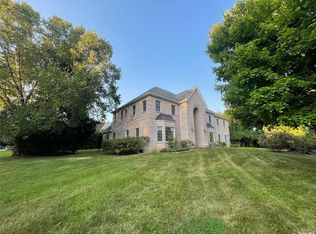 73 Stonewall Cir, West Harrison, NY