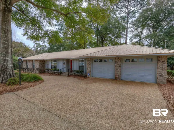 688 Greenwood Ave, Fairhope, AL 36532