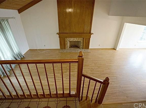 4th image of 906 Heritage Dr