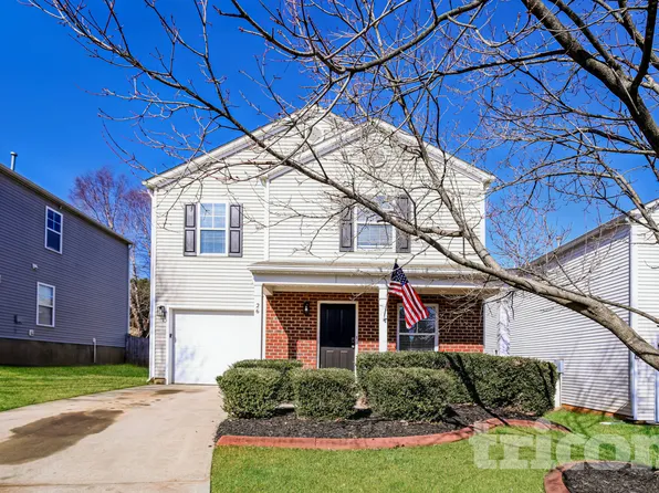 26 Streamwood Way, Clayton, NC 27527