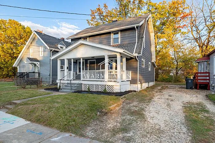 3 bed, 2.0 bath, 1704 sqft, $1,445 — Photo 3