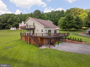 94 Meadow Ct, Oakland, MD 21550