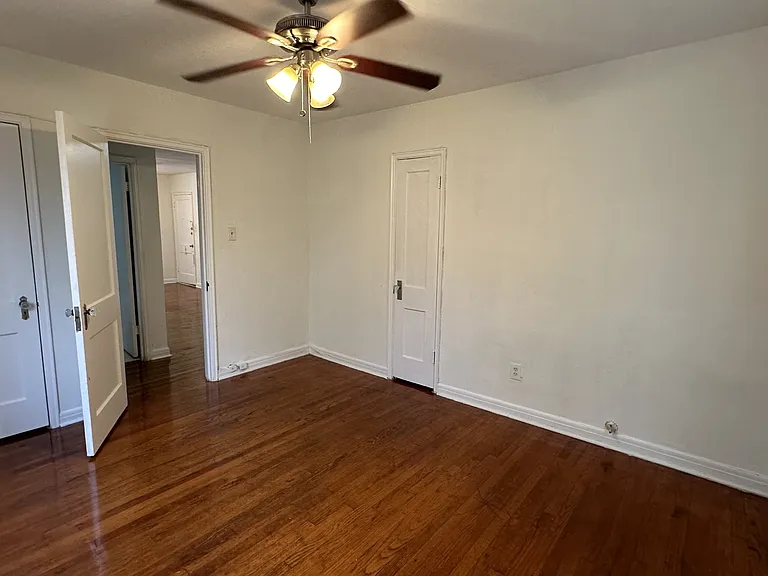 1842 W Main St #3 — Photo 8