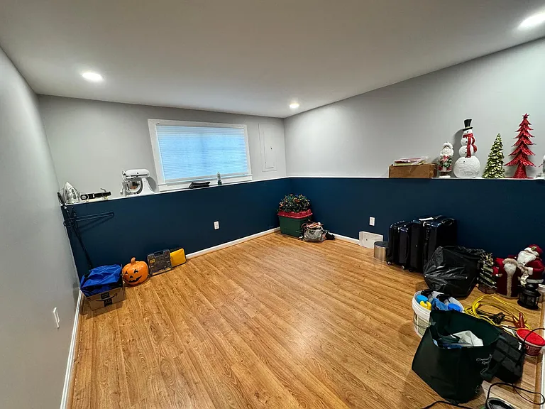 1310 Farley Ct S — Photo 17