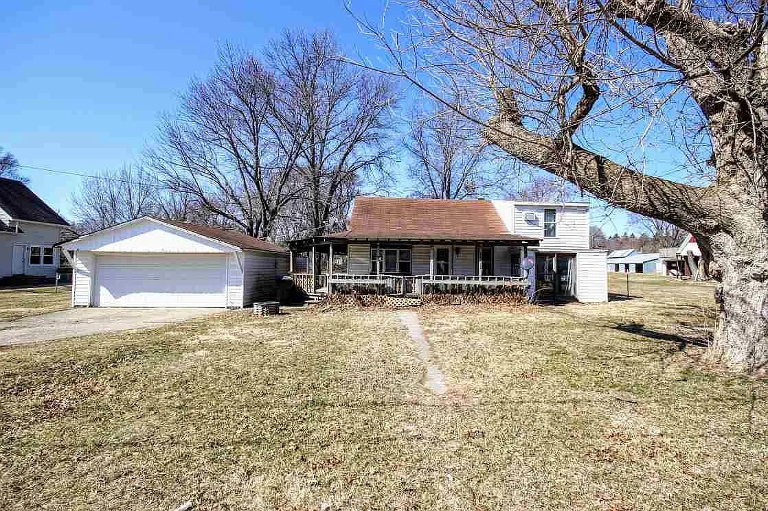 2932 Coleman Ave photo 1