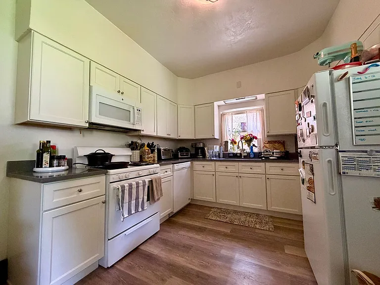4127 Murray Ave — Photo 1