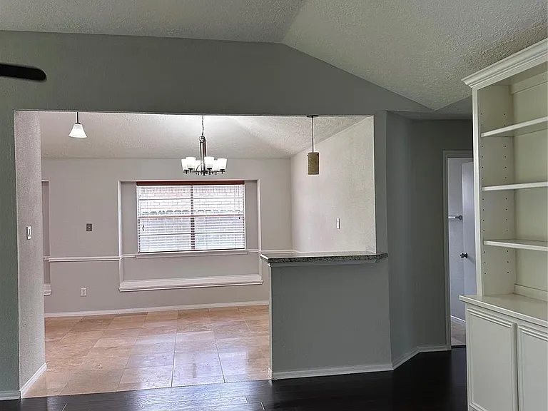 19530 Gladewater Dr — Photo 13