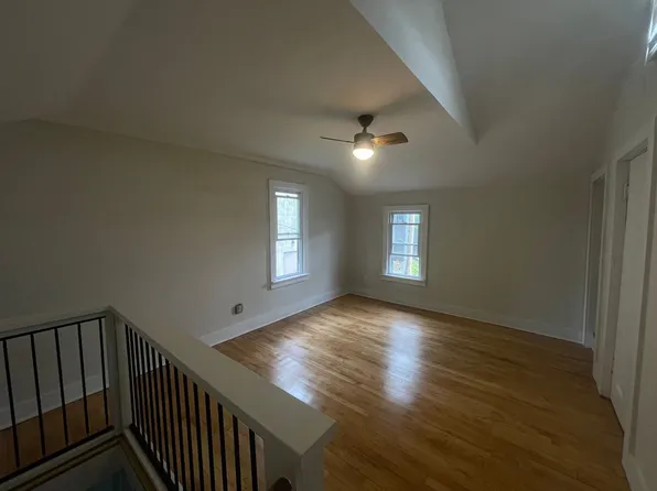 1822A N Warren Ave, Milwaukee, WI 53202