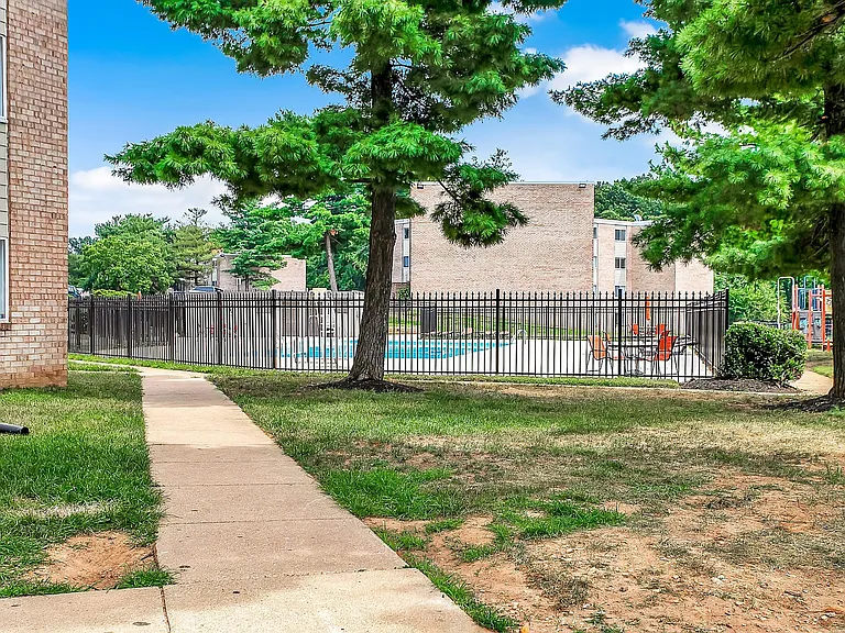 Verona at Silver Hill — Photo 49