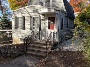 11 Cogswell Rd, North Reading, MA 01864