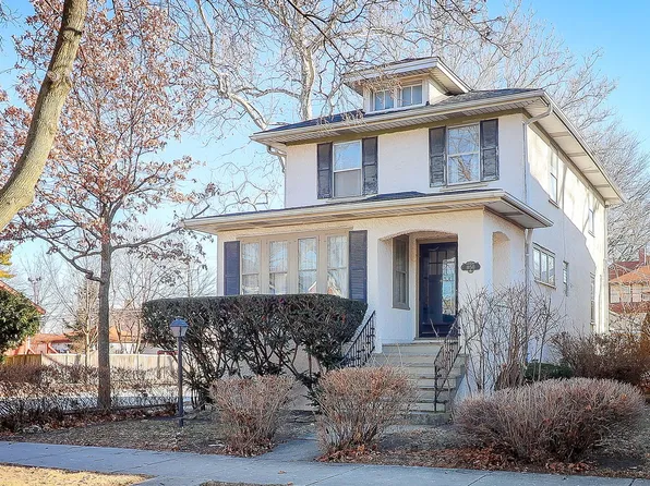 1150 Clinton Ave, Oak Park, IL 60304
