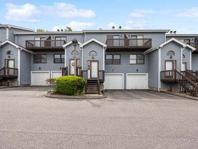 804 Lake Vista Drive #804, East Hampton, CT, 06424