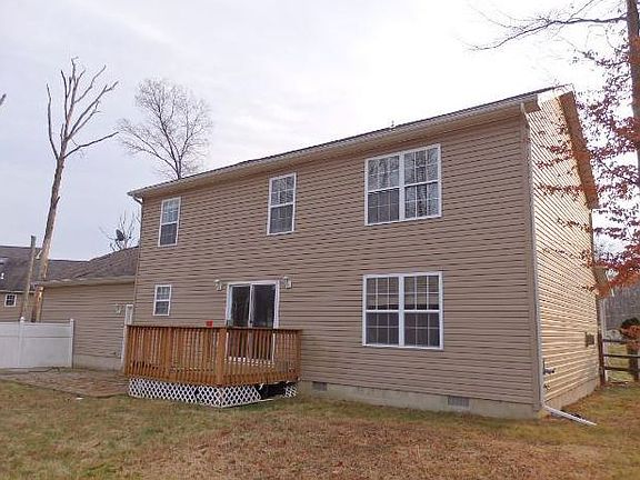 4th image of 2264 White Oak Dr