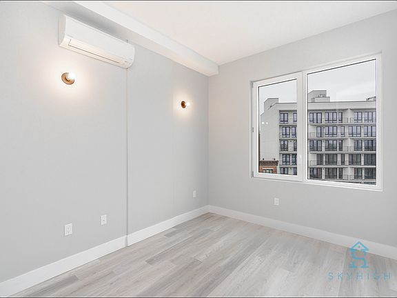 4th image of 641 E 28th St #3CC