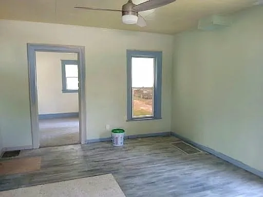 819 N Eaton St — Photo 3