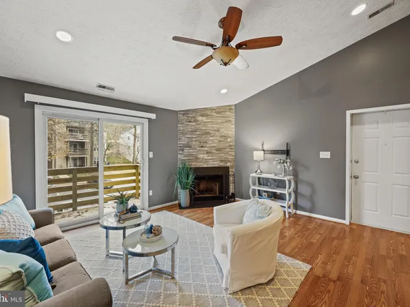 11410 Little Patuxent Pkwy Unit 1010, Columbia, MD 21044