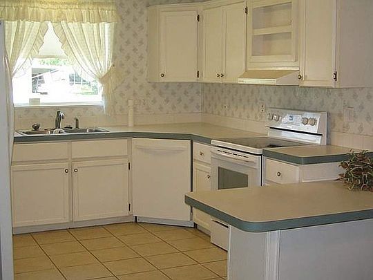 3rd image of 118 Pineridge Dr