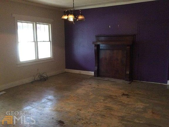 4th image of 251 W Jackson St