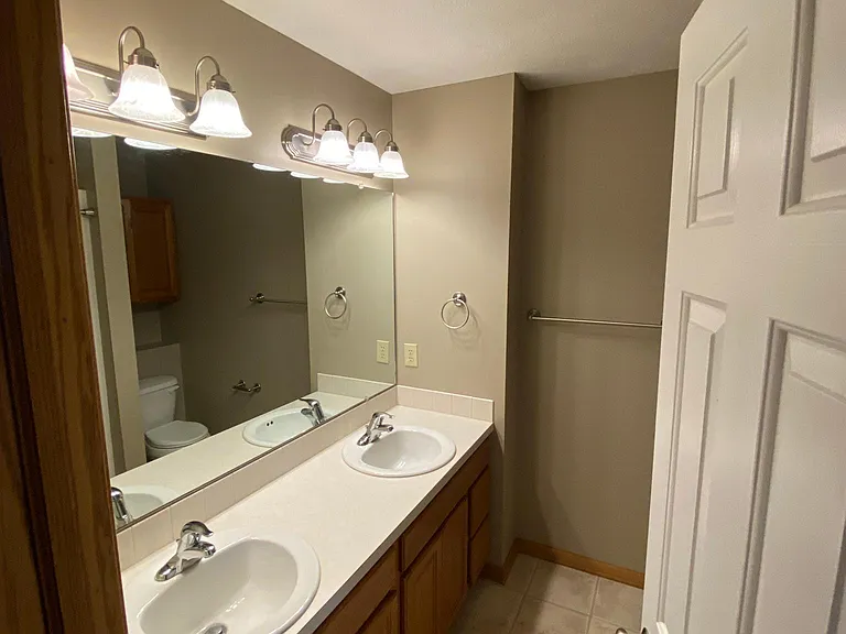 3511 McLaughlin Dr — Photo 18