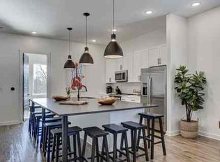 738 Douglas Ave UNIT 11, Nashville, TN 37207