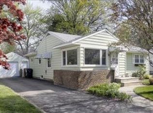 2207 Dorchester Ave, Kalamazoo, MI 49001