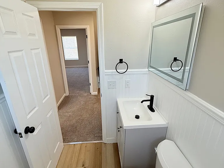 311 Park Ln #311 — Photo 12