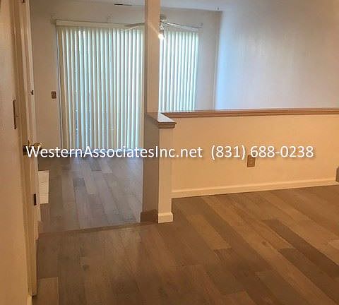 2nd image of 6807 Cypress Gdns