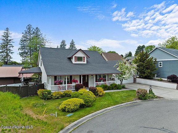 2nd image of 402 S Stillwater Ct