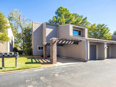 730 Forest Lake Dr #3304, Memphis, TN, 38117