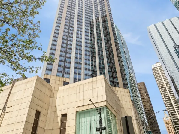 512 N McClurg Ct APT 1707, Chicago, IL 60611