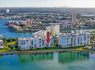 7984 Sailboat Key Blvd S APT 102, South Pasadena, FL 33707