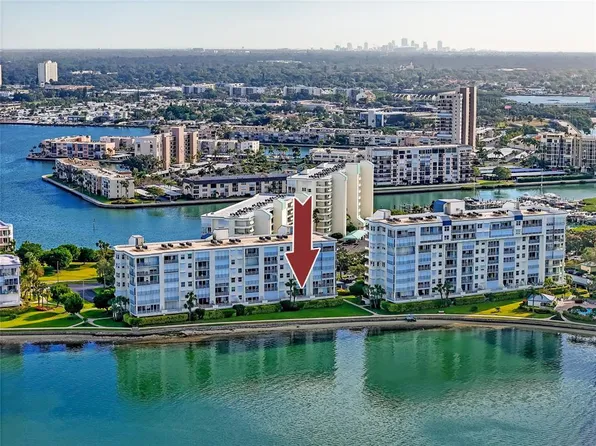 7984 Sailboat Key Blvd S APT 102, South Pasadena, FL 33707