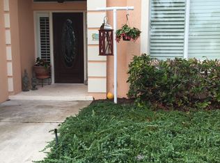 519 Warwick Dr, Venice, FL 34293