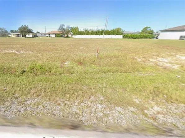 1820 Chiquita BLVD N, CAPE CORAL, FL 33993