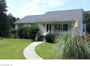 121 Carters Ridge Rd, Advance, NC 27006