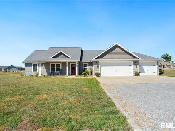 15702 Jadin Rd, Marion, IL 62959